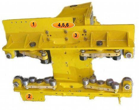 CAPSCREW, HEX HEAD
